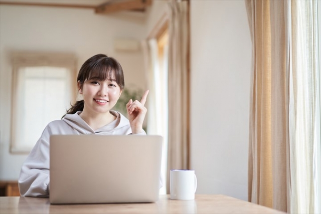 考える人