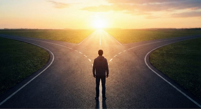 Life-changing crossroads / 人生を変える分岐点